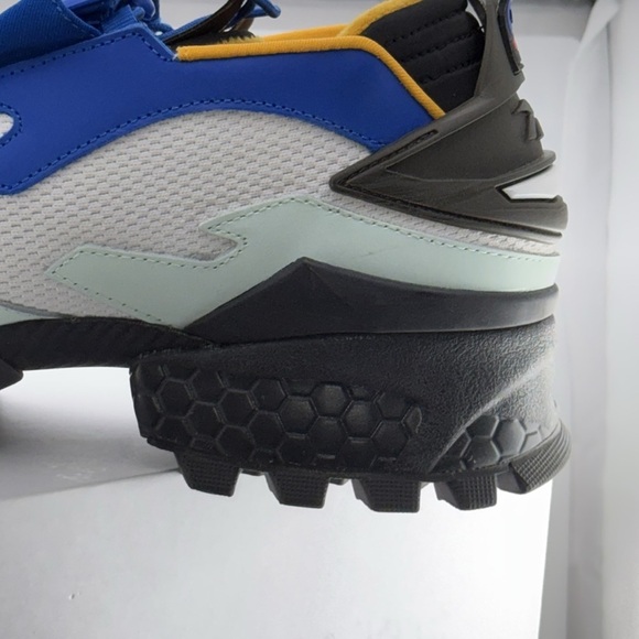 PYER MOSS TRAIL FURY UNISEX RUNNING SNEAKER SHOE ORIGINAL BOX SIZE 8 - Picture 8 of 17